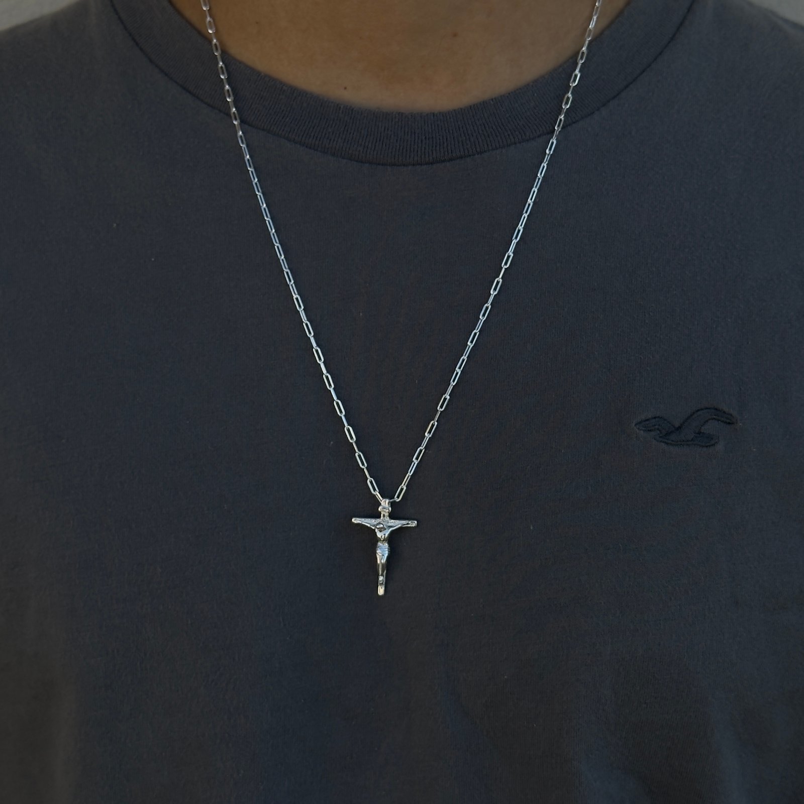 Corrente Cartier com Crucifixo